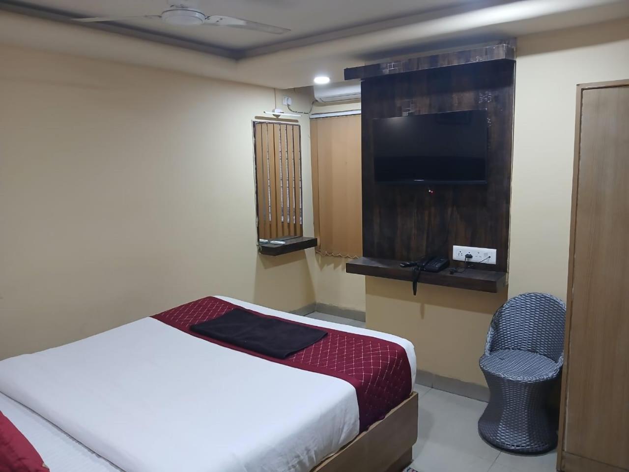 Blossoms Room Hotel Alekhya Residency- Luxury Lollection Hyderabad Exterior foto